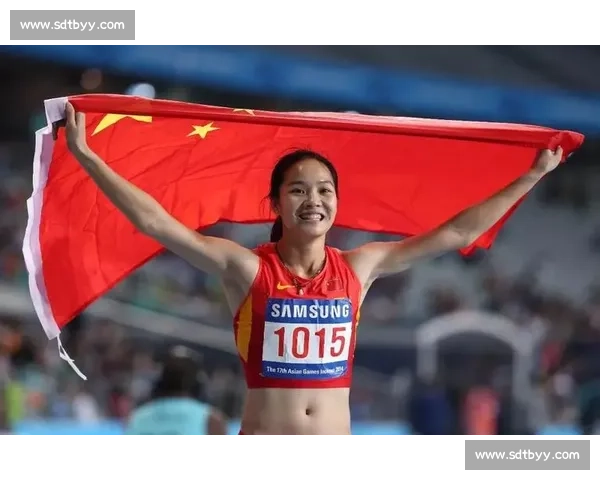 韦永丽青岛站逆风突围 半决赛 11.85 秒强势晋级决赛 韦永丽青岛站逆风突围 半决赛 11.85 秒强势晋级决赛