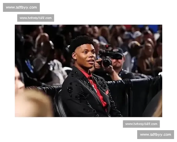 贝利空降盐湖城震撼亮相！主帅亲迎引爆期待