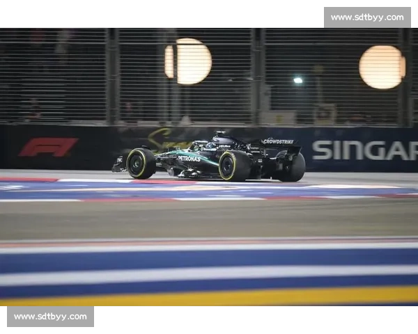 拉塞尔确认梅赛德斯续约谈判陷入僵局 坦言未与其他车队接触