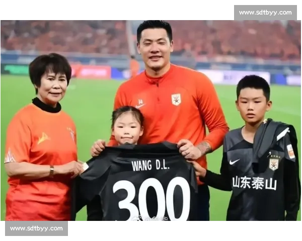 李玮锋盛赞徐根宝：中国足球的标杆与精神导师